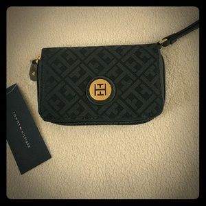 Tommy Hilfiger Wristlet